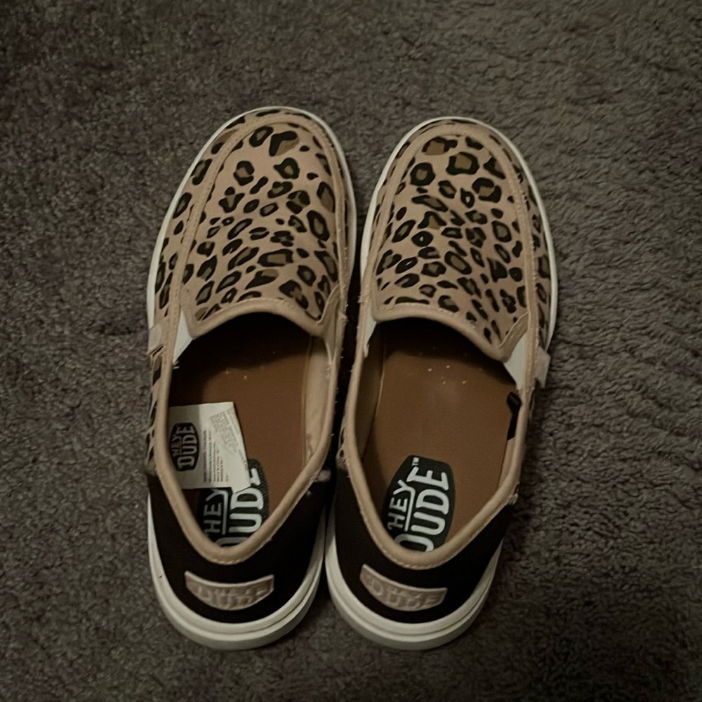 Hey dude shoes